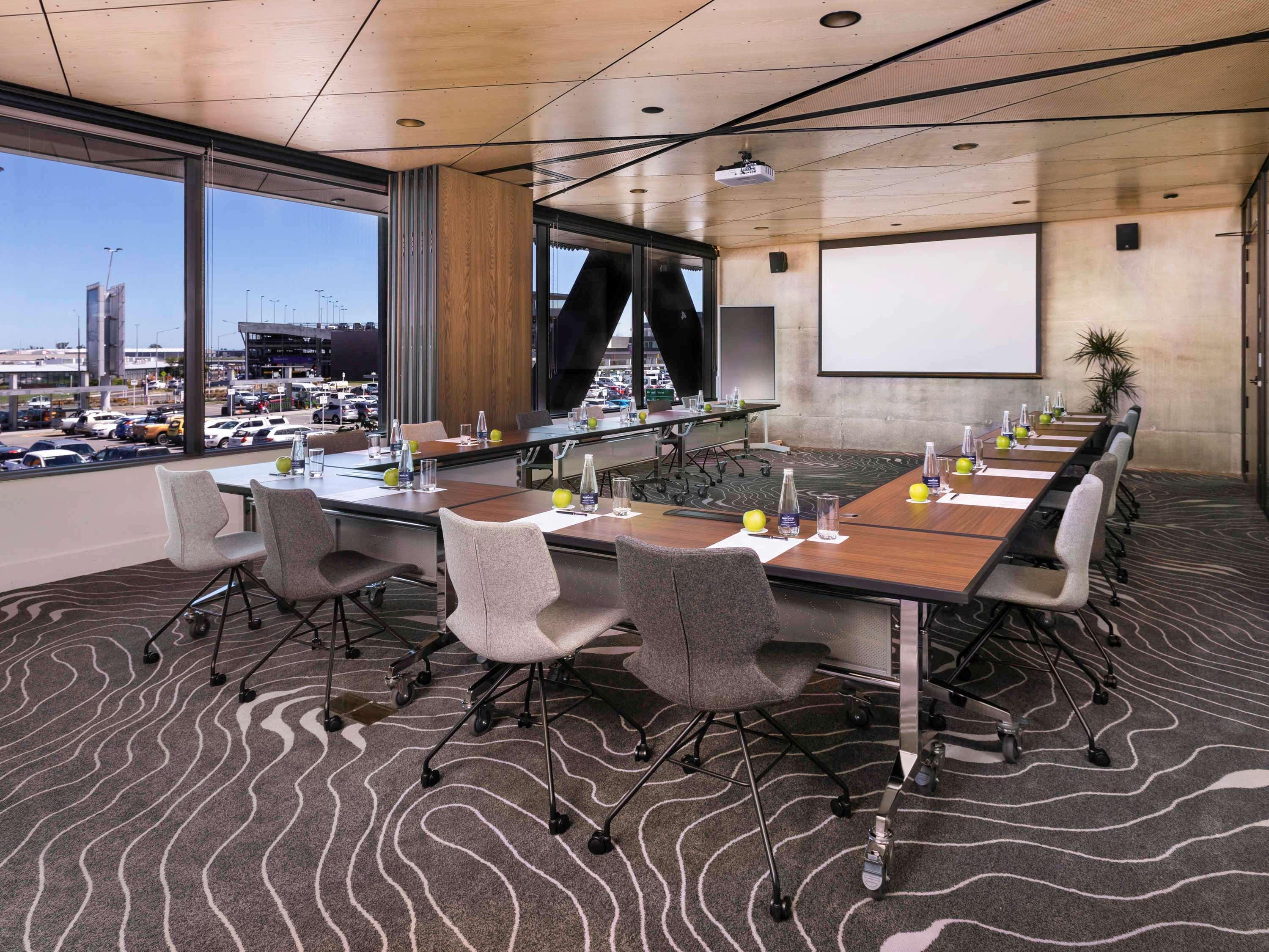 Novotel Airport 4* Christchurch